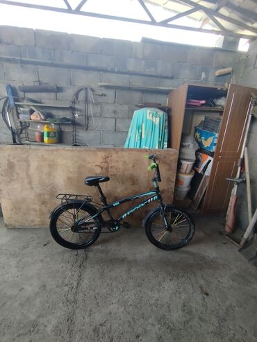 BMX велосипеды: BMX велосипед, Барс, Рама XS (130 -155 см), Другая страна, Б/у
