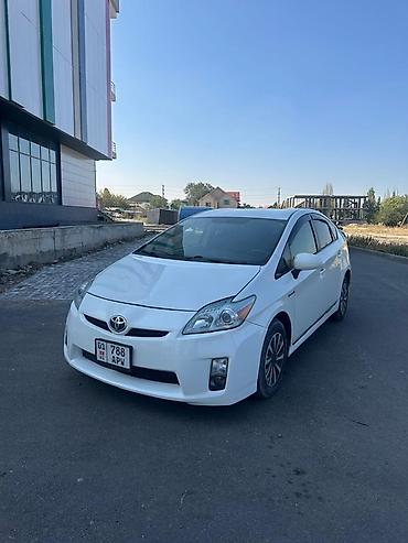 Toyota Prius: 2011 г., 1.8 л, Автомат, Гибрид, Хэтчбэк