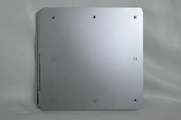 PS4 (Sony Playstation 4): U ponudi je Sony PlayStation 4 Slim (najnoviji Slim model). Za više — 10