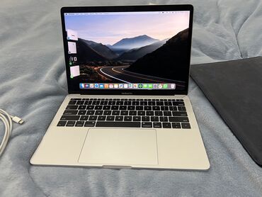 Apple MacBook: İşlənmiş Apple MacBook, 13.3 ", Intel Core i5, 256 GB, Ünvandan götürmə, Ödənişli çatdırılma — 1
