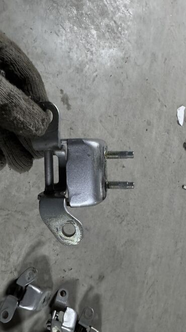 дверь срв: Петля двери Комплект Honda