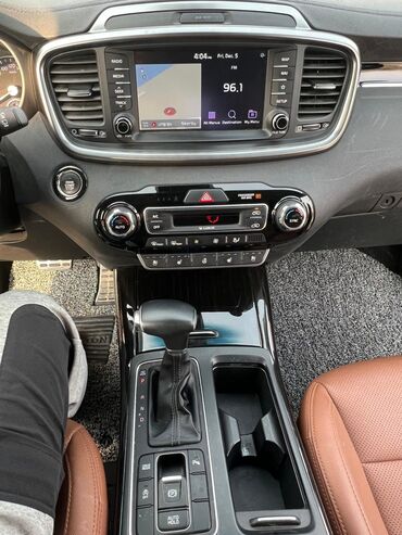 Kia: Kia Sorento: 2018 г., 2.2 л, Автомат, Дизель, Кроссовер — 17