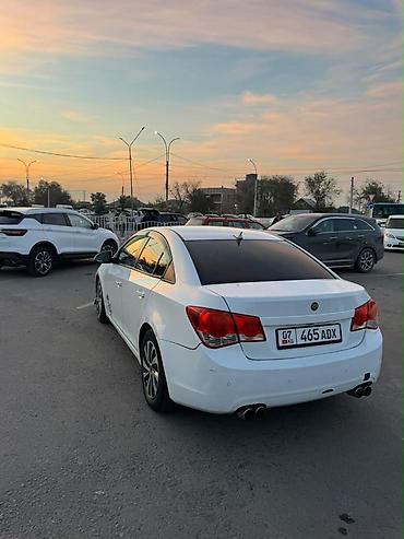 Chevrolet Cruze: 2010 г., 1.6 л, Автомат, Седан