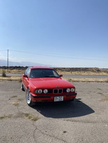 бмв 5 серии бишкек: BMW 5 series: 1990 г., 2 л, Механика, Бензин, Седан