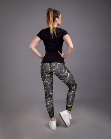 Gornji i donji deo: 2XL (EU 44), 3XL (EU 46), 4XL (EU 48), Leopard, krokodil, zebra, Sa ilustracijom, Geometrijski — 27