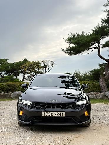 Kia K5: 2023 г., 2 л, Автомат, Гибрид, Седан at lalafo.kg Kia K5: 2023 г., 2 л, Автомат, Гибрид, Седан
