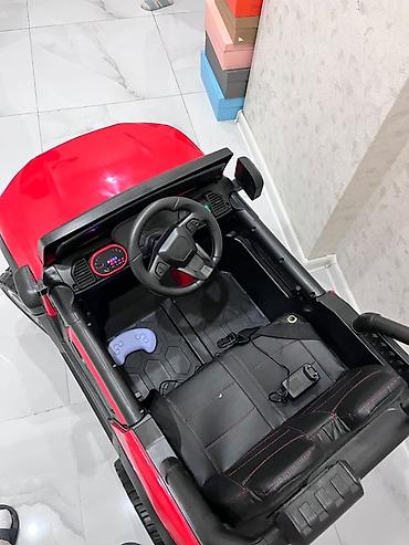 işıq bloku: Uşaq üçün elektrikli ride-on maşın – qırmızı off-road tipli model - — 3