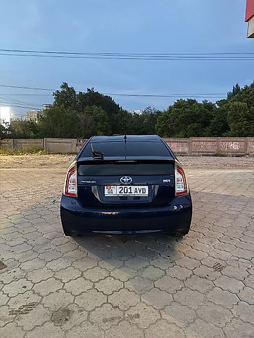 на 211: Toyota Prius: 2015 г., 1.8 л, Автомат, Гибрид, Хэтчбэк — 2