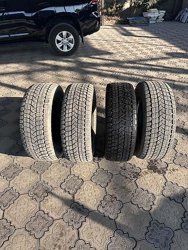 Шины: Шины 265 / 65 / R 17, Зима, Б/у, Комплект, Внедорожные (АТ/МТ), Китай, Maxxis — 2