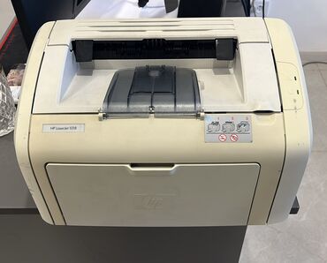 Принтеры: В продаже лазерный принтер HP LaserJet 1018, новый картридж, отлично
