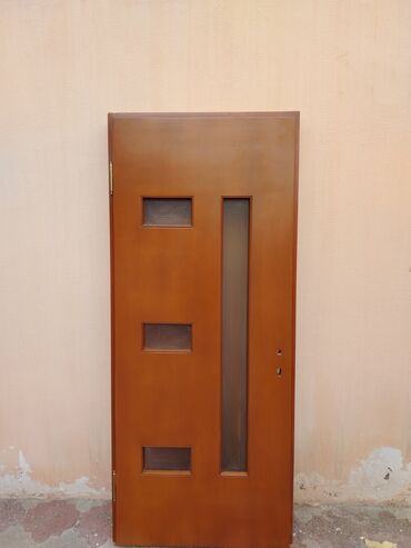 Otaq qapıları: İşlənmiş Otaq qapısı Naliçnik ilə, Ünvandan götürmə -da lalafo.az — 6 Otaq qapıları: İşlənmiş Otaq qapısı Naliçnik ilə, Ünvandan götürmə — 6