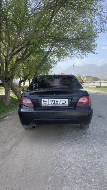 решетка на виндом: Daewoo Nexia: 2008 г., 1.5 л, Механика, Бензин, Седан
