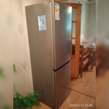 iwlenmiw soyducu: Б/у 2 двери Холодильник Продажа, цвет - Серый, Встраиваемый