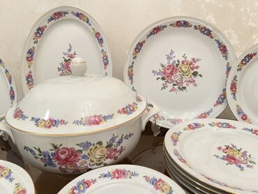 Tava-qazan: Nahar dəsti, rəng - Ağ, Farfor, Almaniya