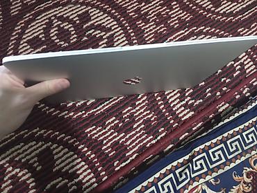 Ноутбуки Apple (MacBook): MacBook Air 13" (Retina) на чипе Apple M1 - Экран: 13.6" Retina — 6