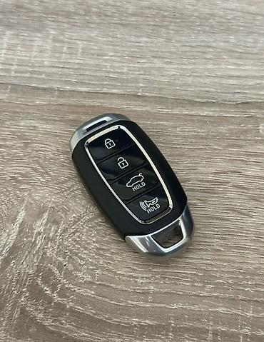 Ключ Hyundai 2018 г., Б/у