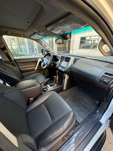 Toyota: Toyota Land Cruiser Prado: 4 l | 2013 il Ofrouder/SUV — 12