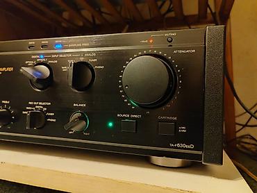 Pojačala i prijemnici: Potpuno ispravan bez mane. estecki besprekoran a zvučno je na najvišem — 6