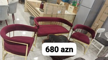 Ev üçün mebel: Bag ycyn mynasib divan ve 2 kreslosu.Zerifdi.Rengi zogal rəngidir.Tac