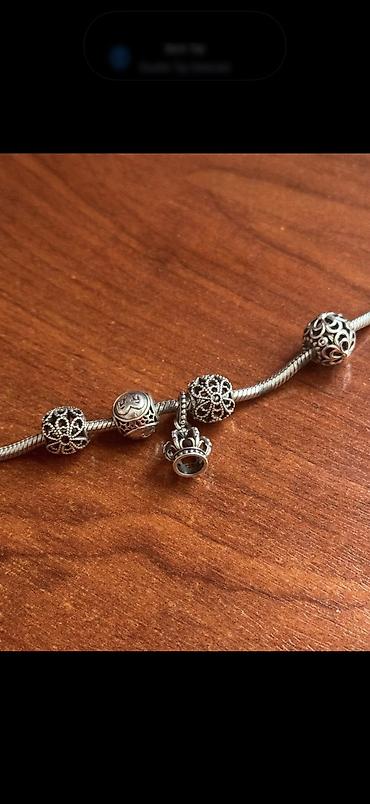 Şarmlar: Gümüş charm bilərzik - Material: gümüş rəngli metal zəncir (ilan — 1