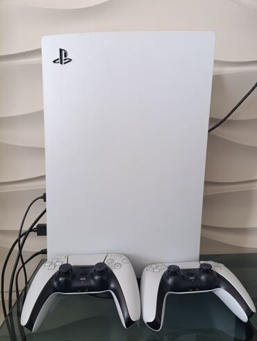 сони плейстейшн 1: Playstation 5 825gb (CFI-1216A), с двумя геймпадами dualsense