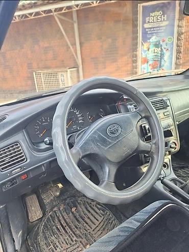 e klass: Toyota Carina E: 1995 г., 1.8 л, Механика, Бензин, Хэтчбэк — 2