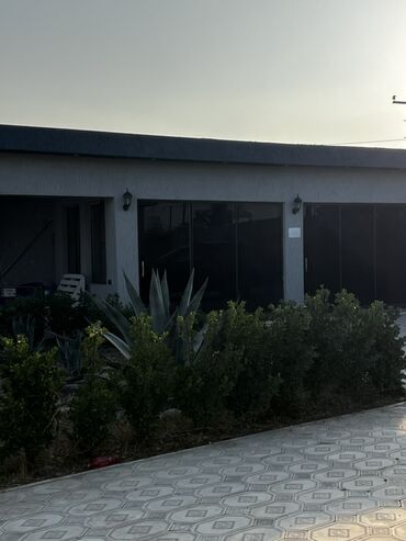 Bağ evlərinin kirayəsi: 250 kv. m, 4 otaqlı, Hovuzlu, Artezian quyusu, Kombi, Su — 23