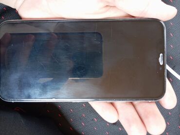 IPhone X, Qara, Qırıq