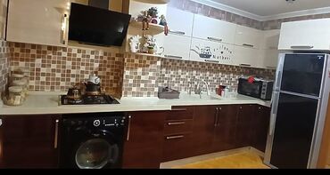 бу мебель: ✅4 metr olcude metbex mebeli satilir✅400 azn.ustunde hec ne