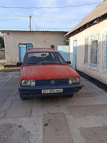 Продажа авто: Volkswagen Passat: 1986 г., 1.8 л, Механика, Бензин, Универсал — 4