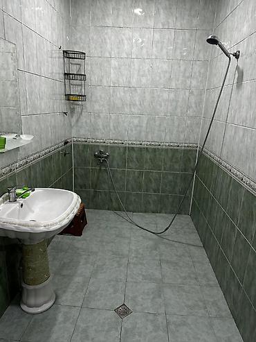 Uzunmüddətli kirayə mənzillər: 📍 Ünvan:30cu məhəllə 🏢 Bina tipi: Yeni Tikili 5/9 📐 Ümumi sahə: 110m² — 8