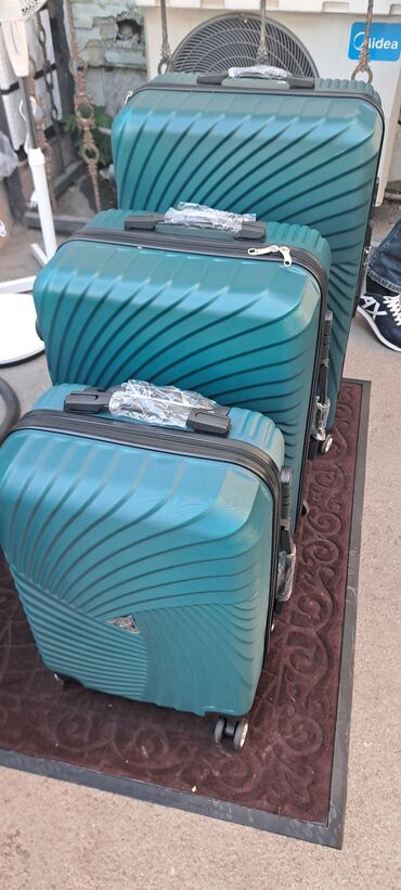 Çamadanlar: Sərt korpuslu səyahət çamadanları – müxtəlif dizayn və ölçülərdə — 3