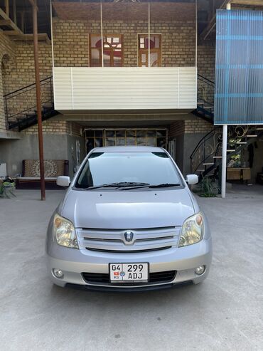 тоёта марк 2: Toyota ist: 2003 г., 1.5 л, Автомат, Бензин