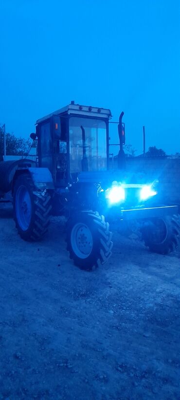 traktorlarin satisi azerbaycanda: Traktor motor 1.6 l, İşlənmiş