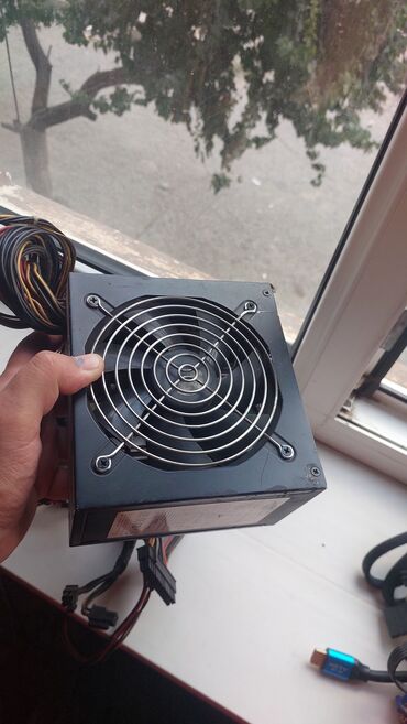 блоки питания для ноутбуков powerplant: Блок питания