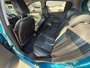 Chevrolet: Chevrolet Spark: 2019 г., Бензин — 6