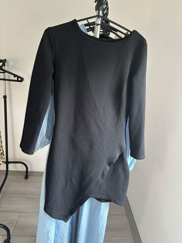 duks sa rajsferšlusom: S (EU 36), M (EU 38), color - Black, Long sleeves