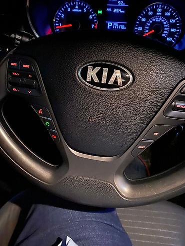 zaslonka: Kia Forte: 1.8 l | 2014 il Sedan — 4