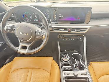 Продажа авто: Kia K5: 2023 г., 2 л, Гибрид, Седан — 6