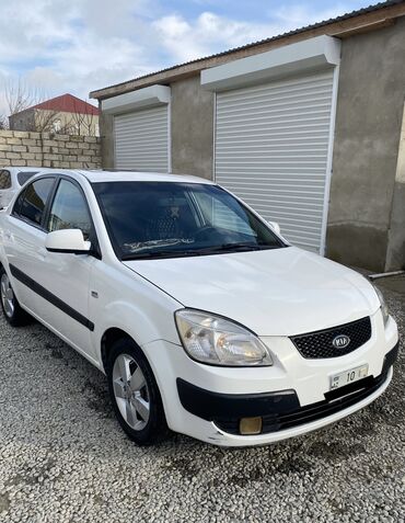 kia k5 qiymeti azerbaycanda: Kia Rio: 1.6 l | 2007 il Sedan