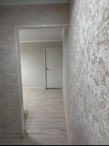 аренда комнаты на долгий срок: 2 бөлмө, 43 кв. м, 104-серия, 1 кабат, Косметикалык ремонт