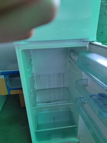 двухкамерные холодильники: Муздаткыч Beko, Колдонулган, Эки камералуу