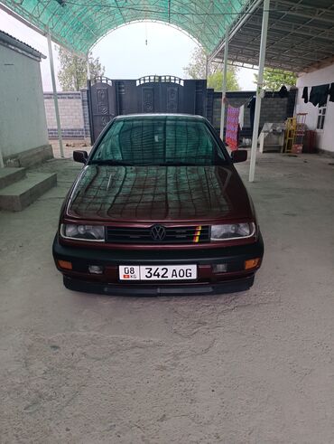 Volkswagen: Volkswagen Vento: 1994 г., 1.8 л, Механика, Бензин, Седан