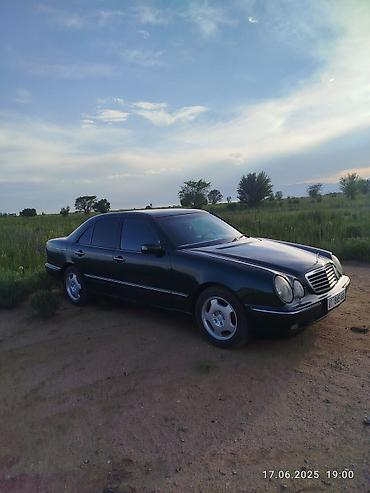 Mercedes-Benz: Mercedes-Benz E-Class: 2000 г., 2.4 л, Автомат, Бензин, Седан — 2