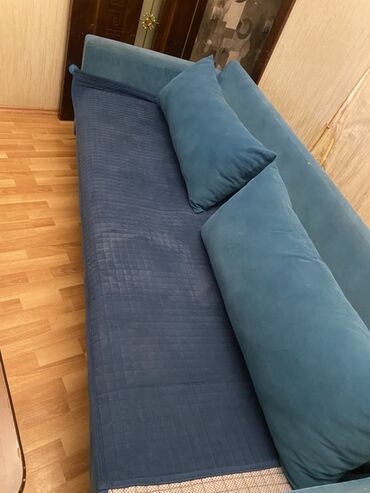 divan ortusu: Di̇van-kravat, Yeni, Açılmayan, Bazasız, Vеlur parça, Çatdırılma yoxdur