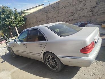 Продажа авто: Mercedes-Benz E-Class: 1996 г., 2.8 л, Автомат, Бензин, Седан — 3