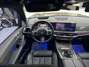 куплю диски на бмв: BMW X7: 2025 г., 3 л, Автомат, Бензин, Внедорожник — 7