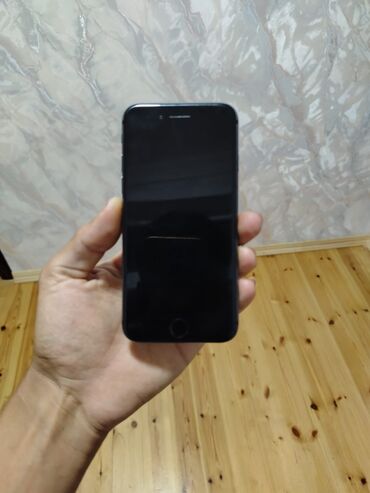 iphone 5 plata: IPhone 8, 64 GB, Black Titanium, Barmaq izi