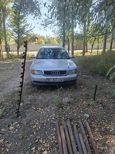 Audi: Audi A4: 1996 г., 1.8 л, Механика, Бензин, Хэтчбэк — 2