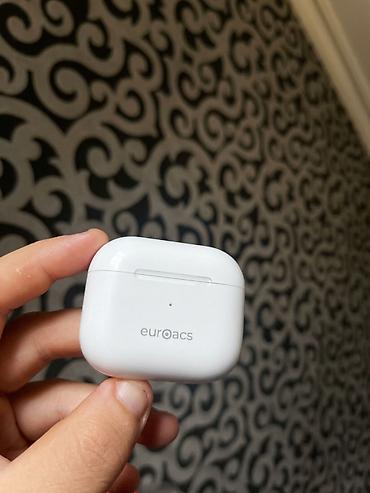 İşlənmiş Simsiz (Bluetooth) Qulaqcıqlar, rəng - Ağ